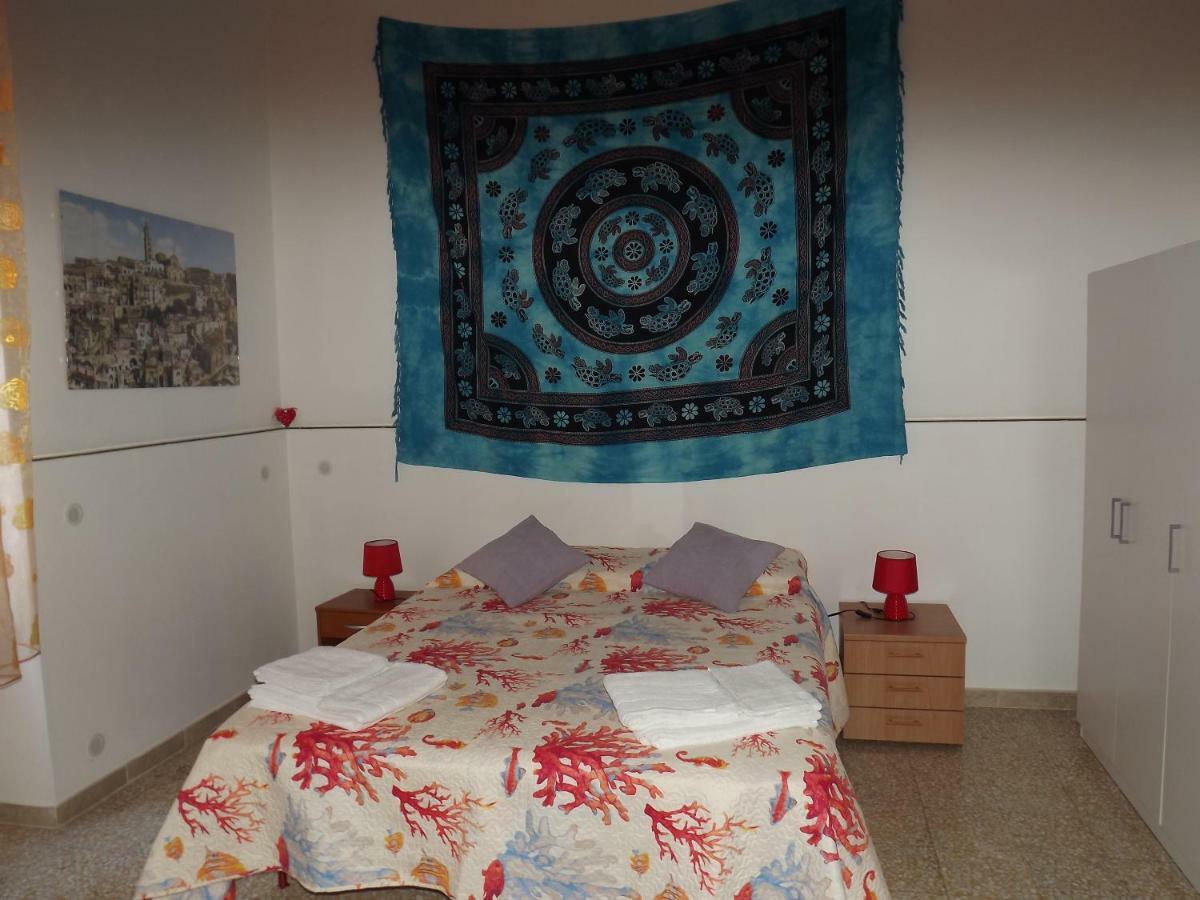 Casa Vacanze La Terra Dei Briganti Матера Екстер'єр фото